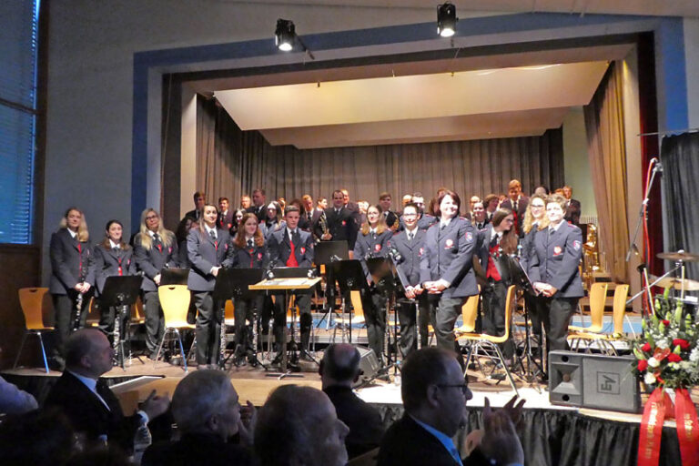 festakt 150 jahre feuerwehrkapelle pfohren 3 20170509 1027381883