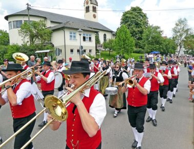 festumzug verbandsmusikfest pfohren 15 20170529 1681872274