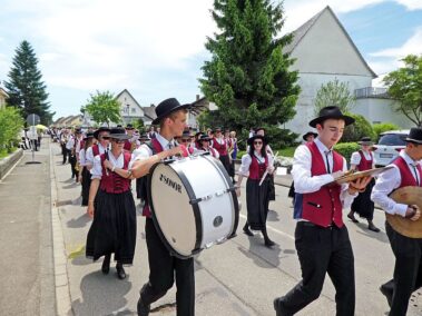 festumzug verbandsmusikfest pfohren 1 20170529 1494633269