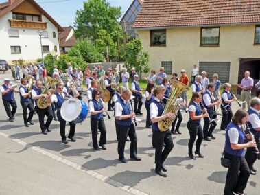 festumzug verbandsmusikfest pfohren 44 20170529 1408620779